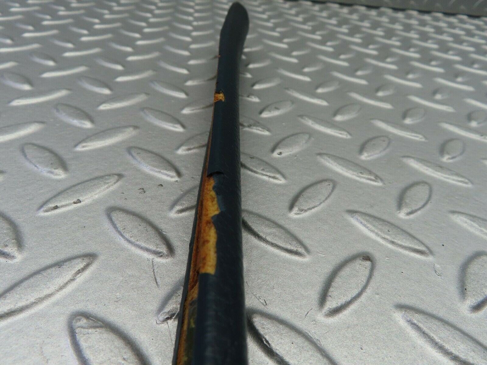 6909 Mercedes-Benz C107 350SLC Coupe Interior Rear Left Quarter Window Cover