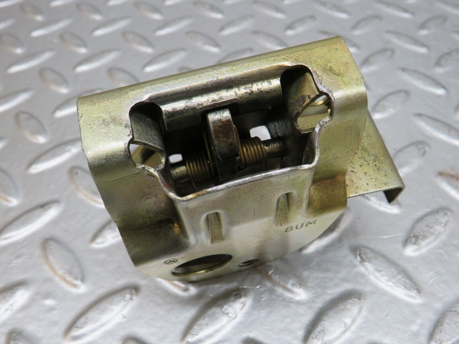 25419 Mercedes-Benz W123 200 Boot Lid Lock Trunk Lock