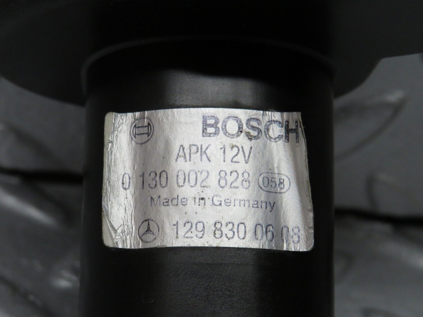 38413 Mercedes-Benz R129 280SL Coupe ECU Heater Blower Motor Bosch 1298300608