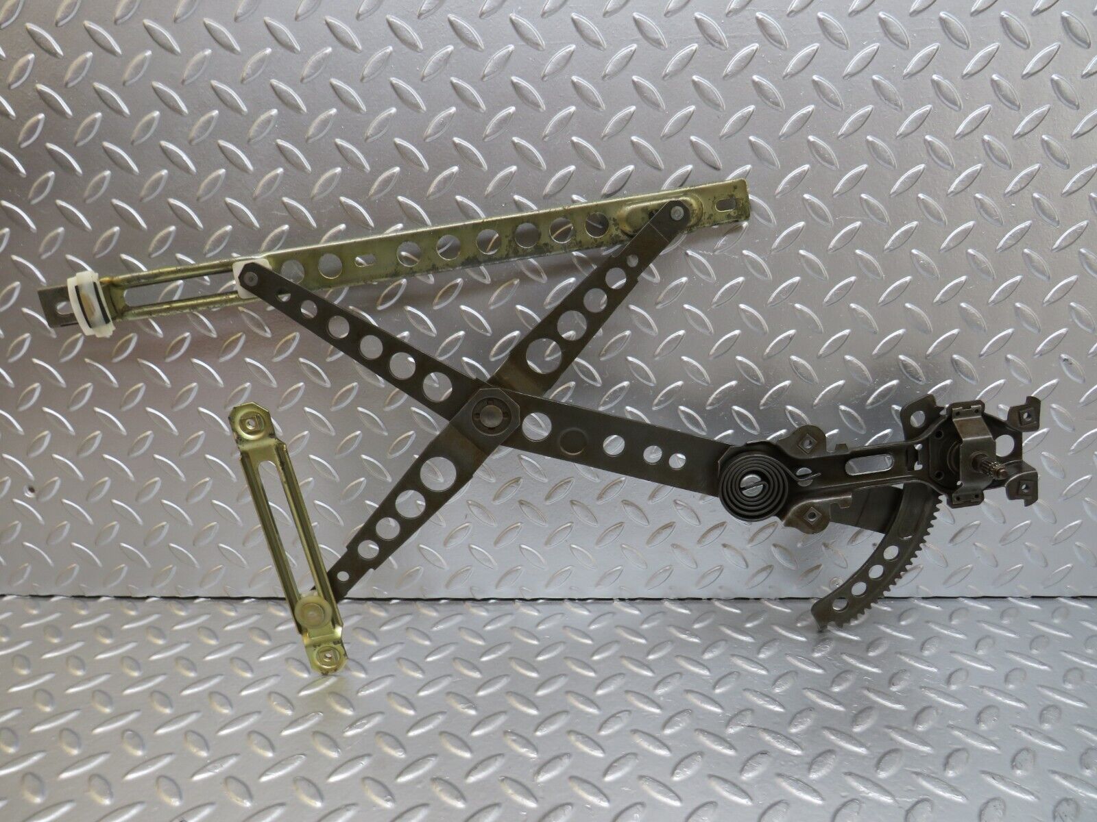 25454 Mercedes-Benz W123 200 Front Left Manual Window Regulator