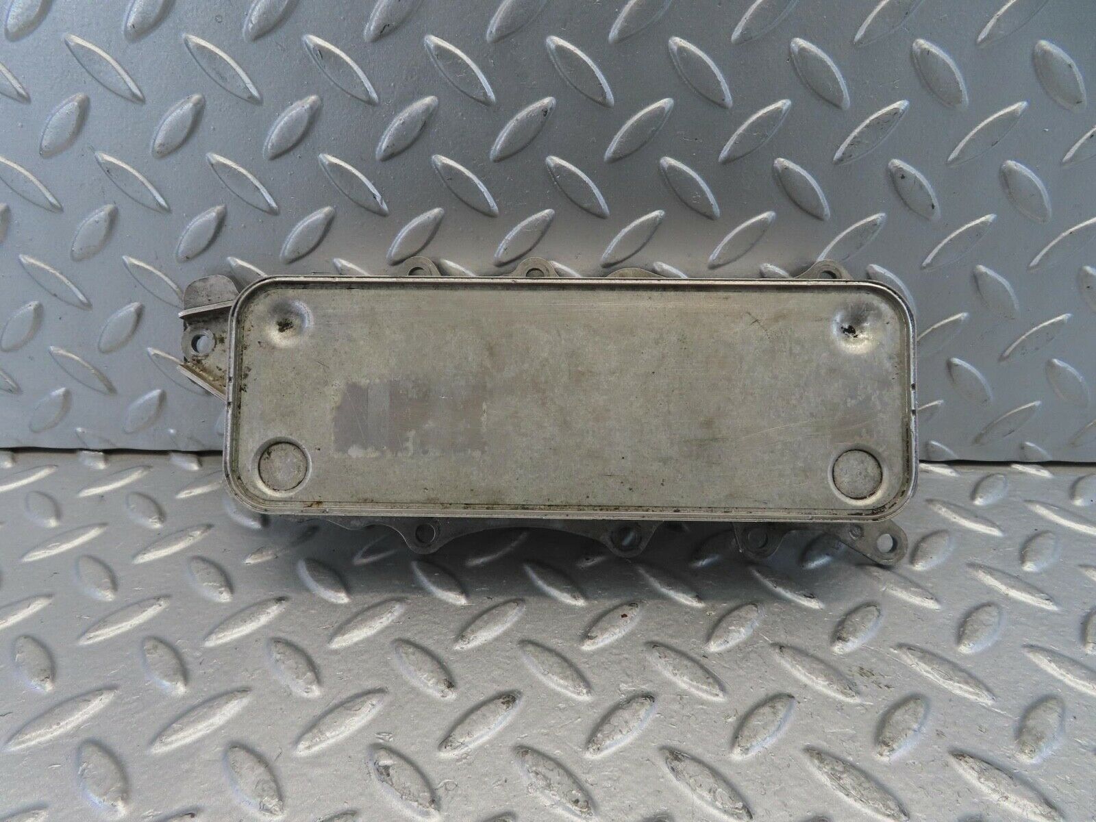 11251 Mercedes-Benz W221 S320 Oil Cooler 6421800165