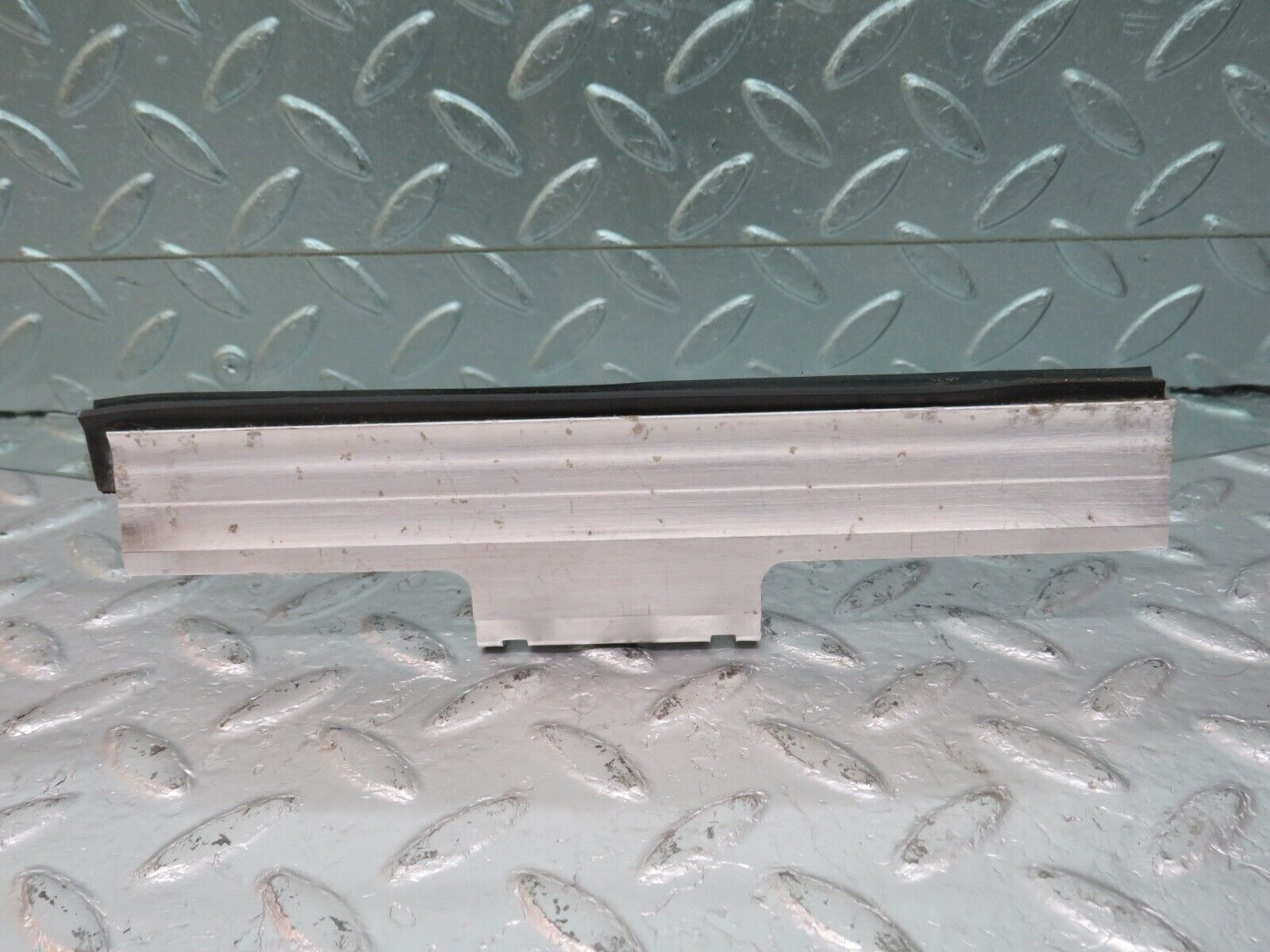 33832 Mercedes-Benz W201 190E 2.0L Rear Left Door Window Glass