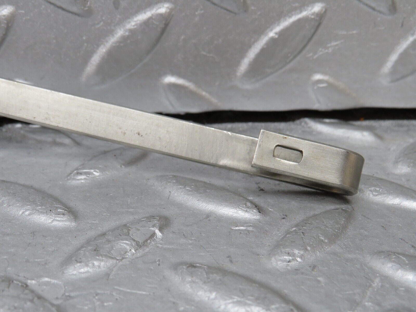 37328 Mercedes-Benz W109 300SEL Windscreen Wiper Arm Left Side