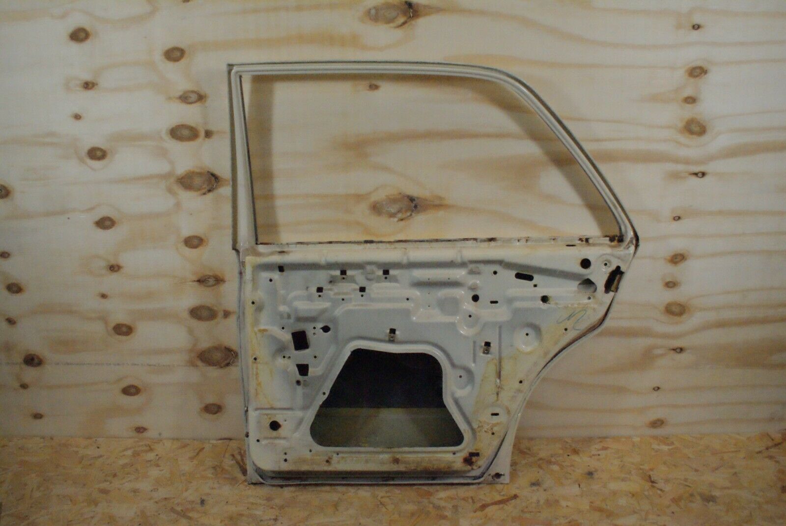 2341 Mercedes-Benz W123 280E Rear Right Door