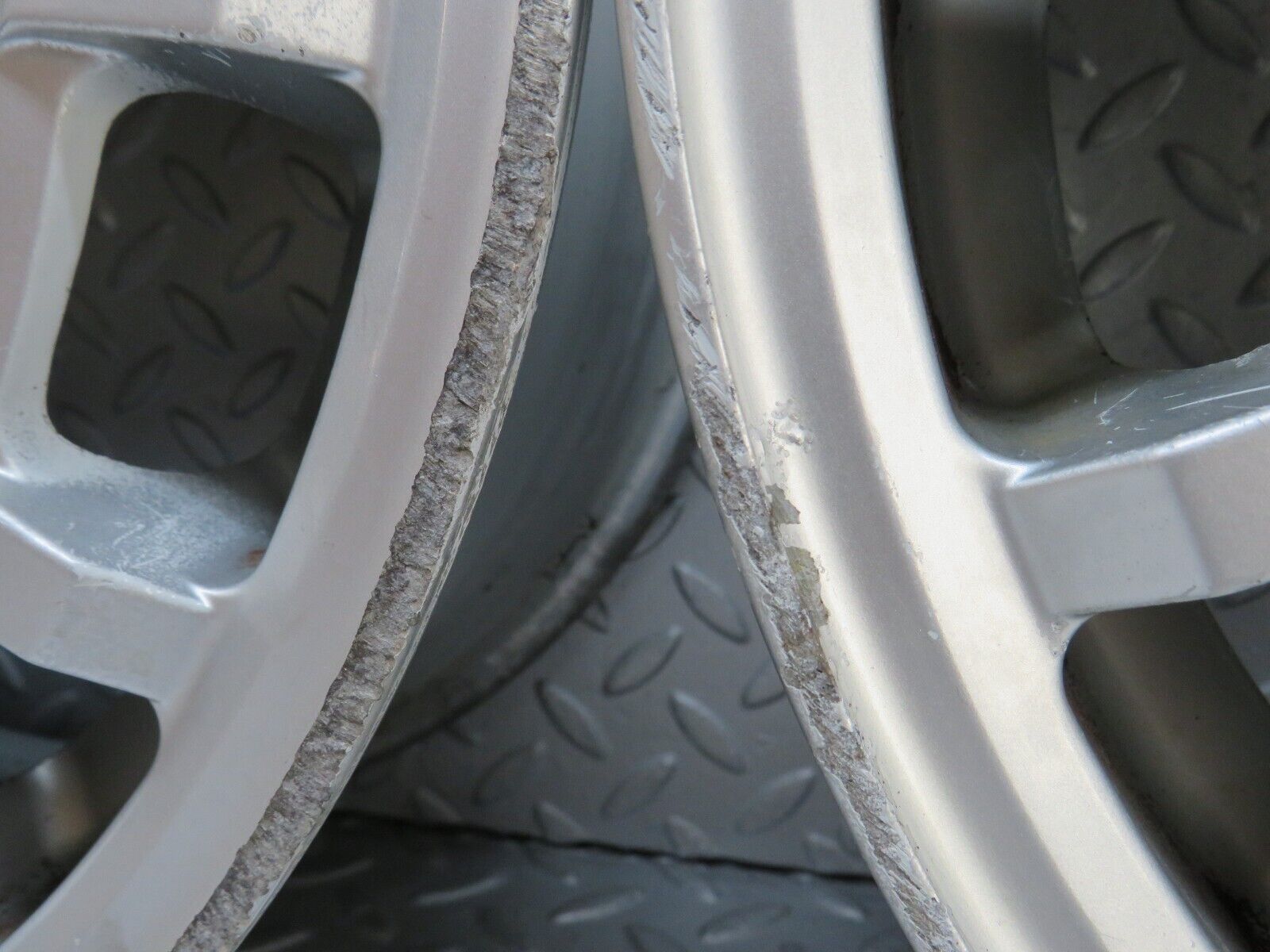 36922 Mercedes-Benz Alloy Wheel Set 6.5Jx15 H2 ET48 1244010802