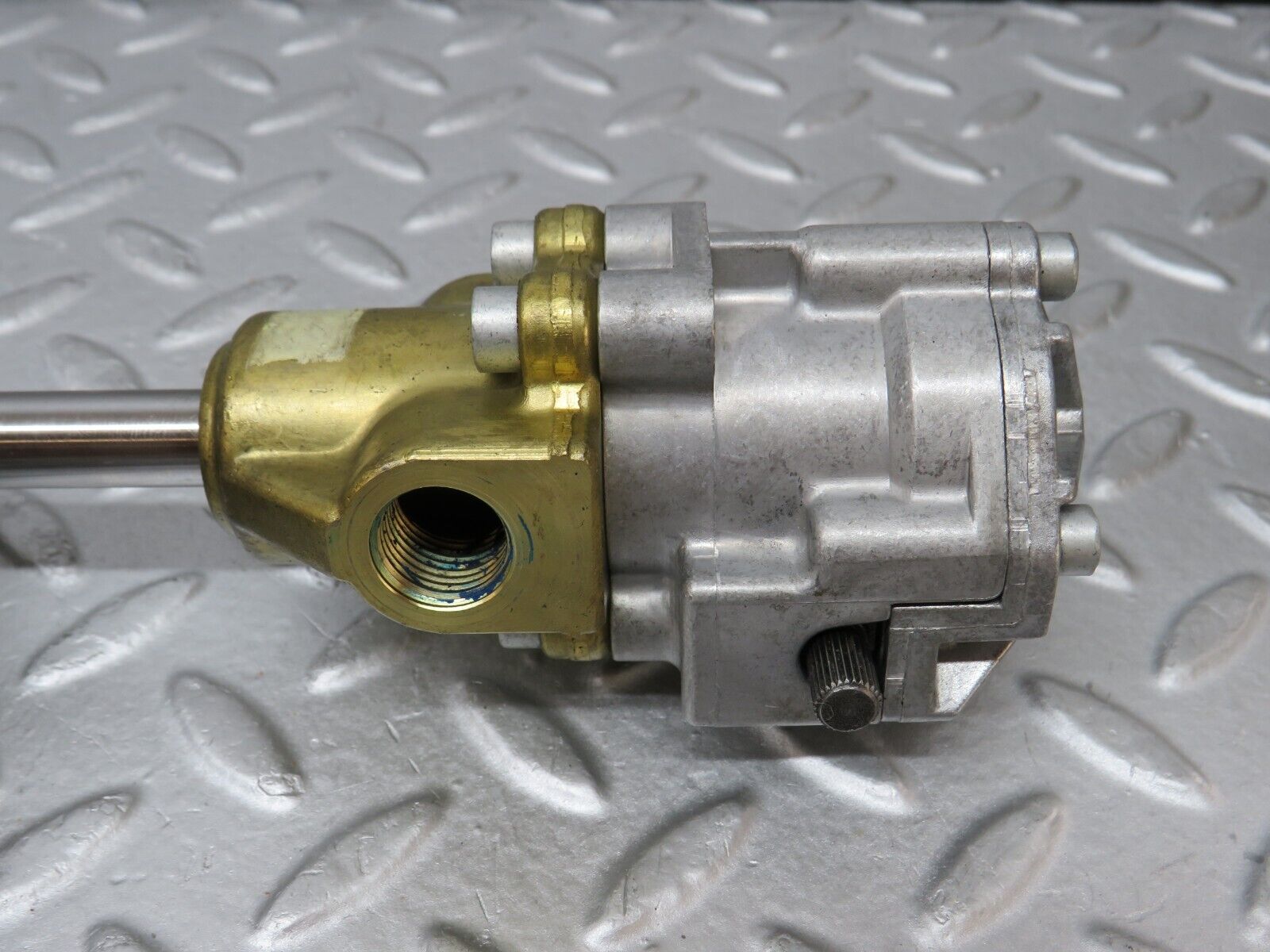 36824 Mercedes-Benz R129 300SL-24 Front Right Seat Recline Mechanism 1298200407 1136201019