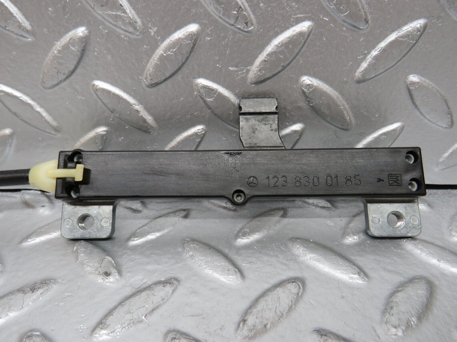 31032 Mercedes-Benz W123 230E Heater Control Slider 1238300185