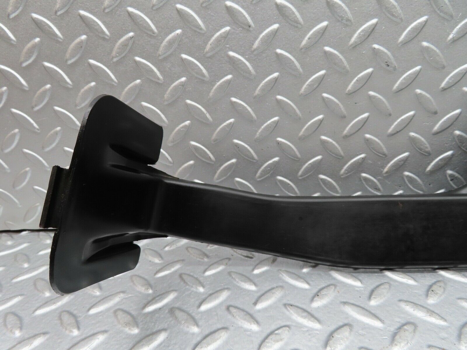 19033 Mercedes-Benz W123 300D Cable Channel Cover Rear Left