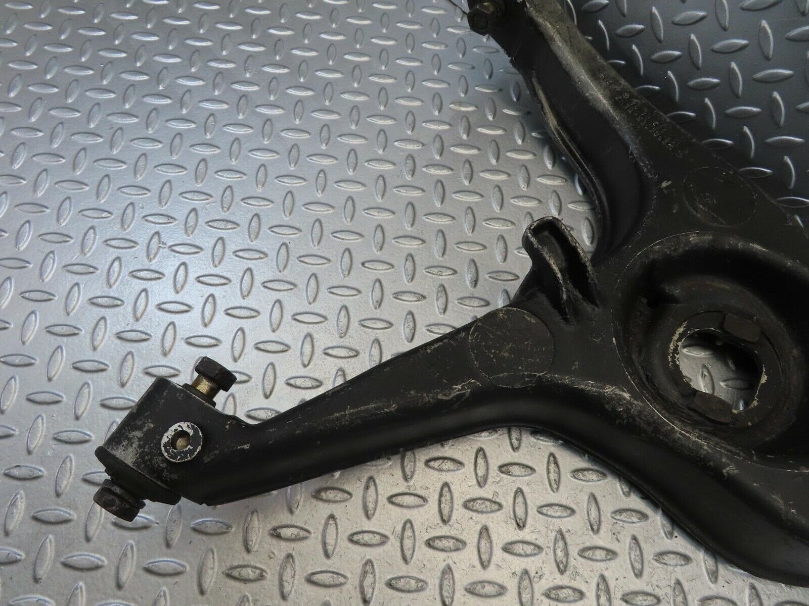 11626 Mercedes-Benz W126 Trailing Arm Control Arm Rear Left 1263520404