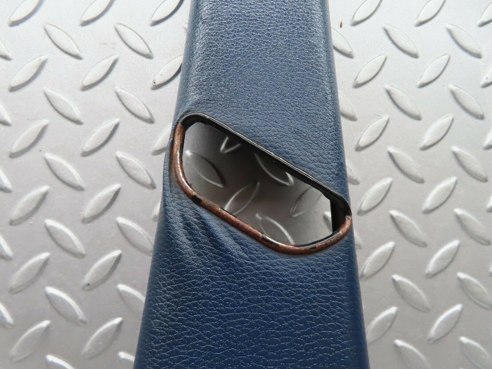 17905 Mercedes-Benz W123 200 B Pillar Cover Right Side Blue