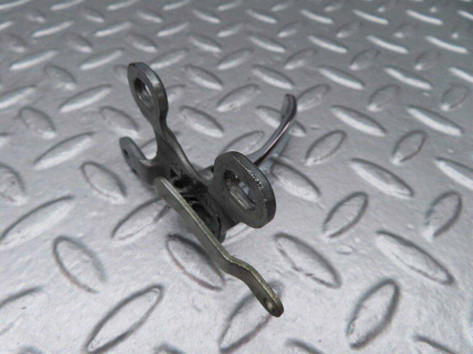 17945 Mercedes-Benz W123 200 Right Interior Door Handle 1107660419