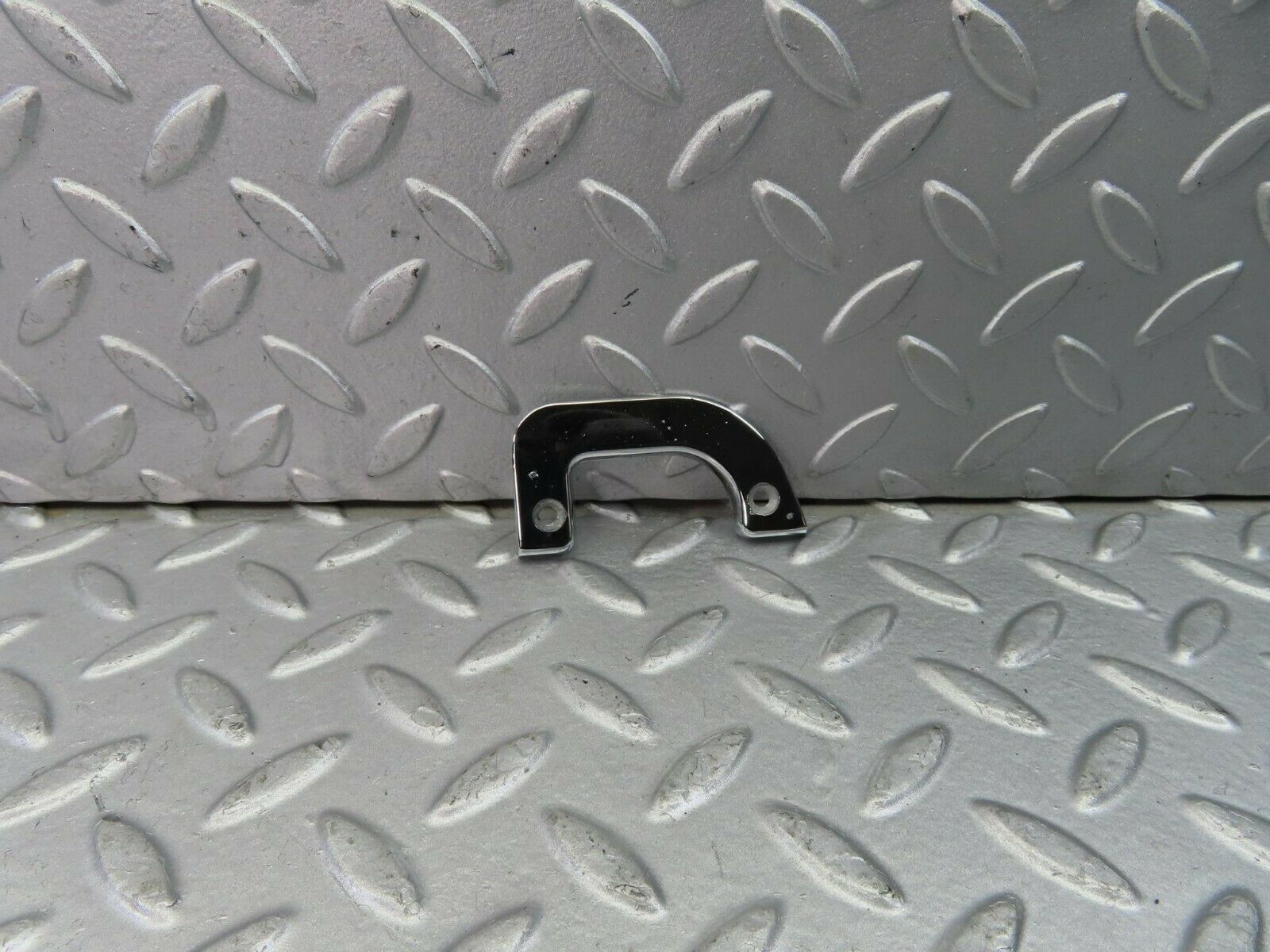 9056 Mercedes-Benz W115 Right Interior Chrome Door Latch Trim