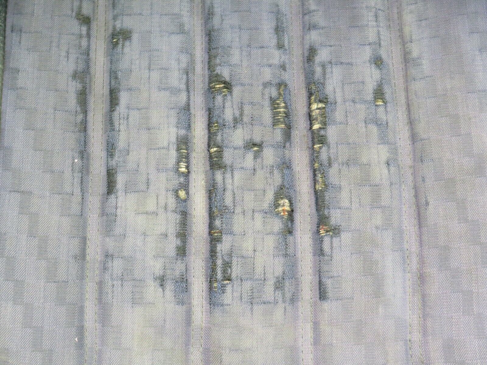 23041 Mercedes-Benz C123 230CE Coupe Front Right Seat Blue Half Leather