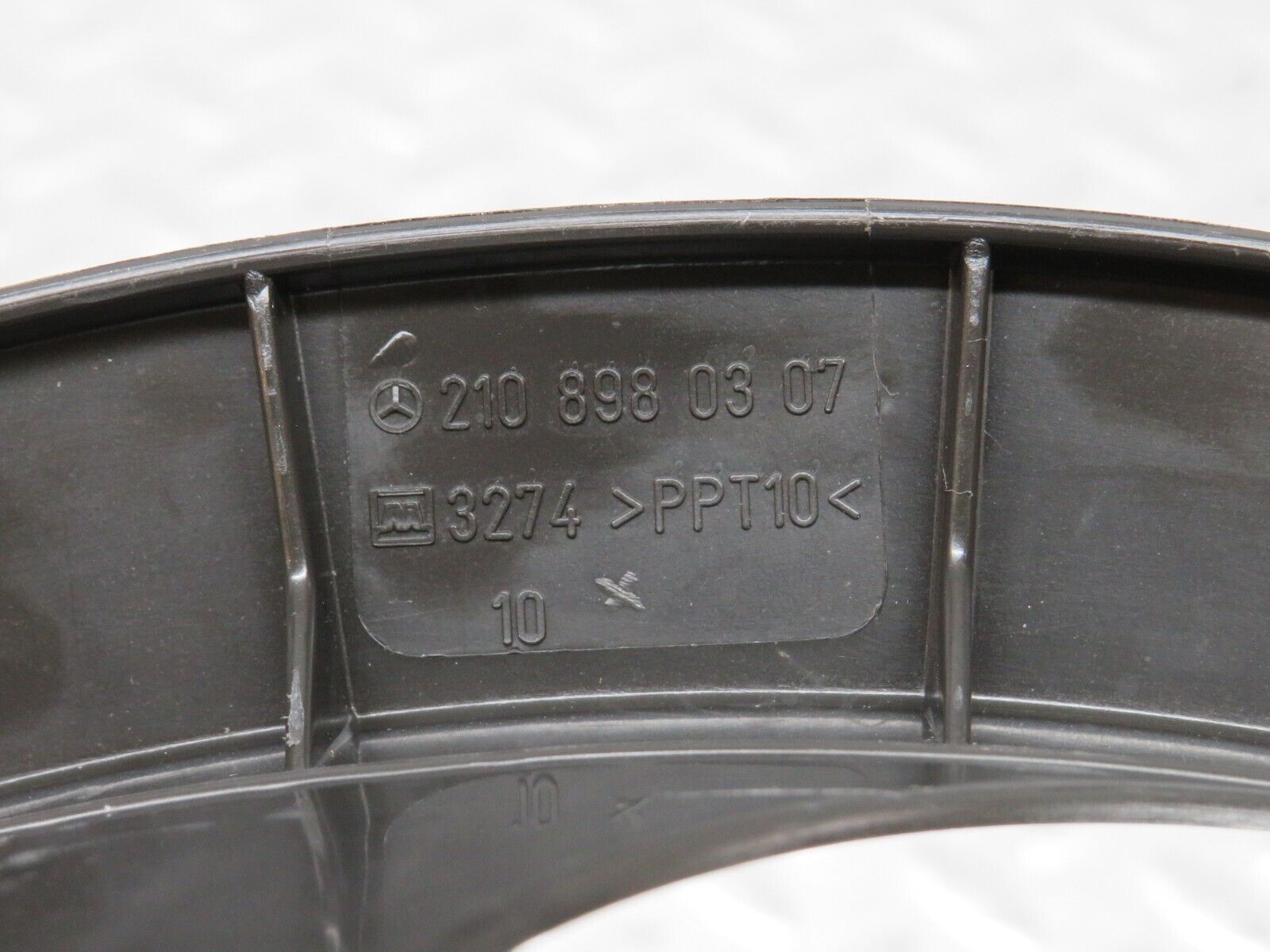 34794 Mercedes-Benz W210 320E Spare Wheel Holder 1248980765 2108980307