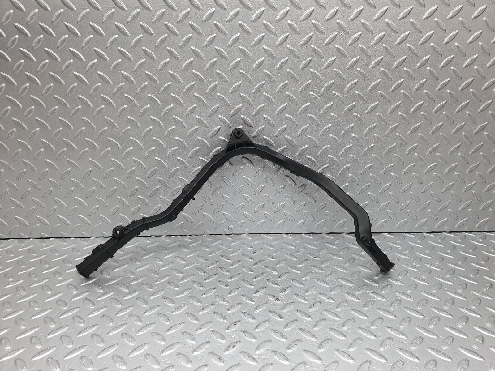 41070 Mercedes-Benz W126 300SE Engine Wire Bracket Holder 1031590213