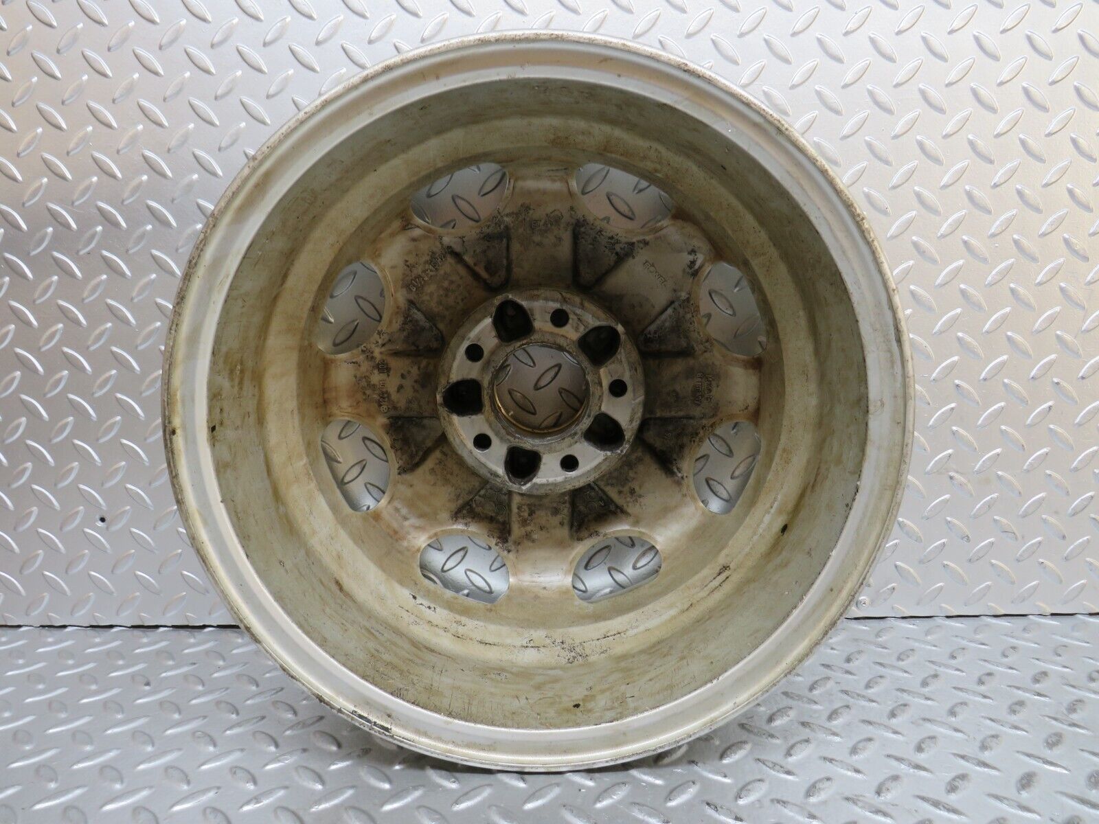 29196 C124 320CE Coupe Mercedes-Benz Alloy Wheel 6.5Jx15H2 ET44 1244011802