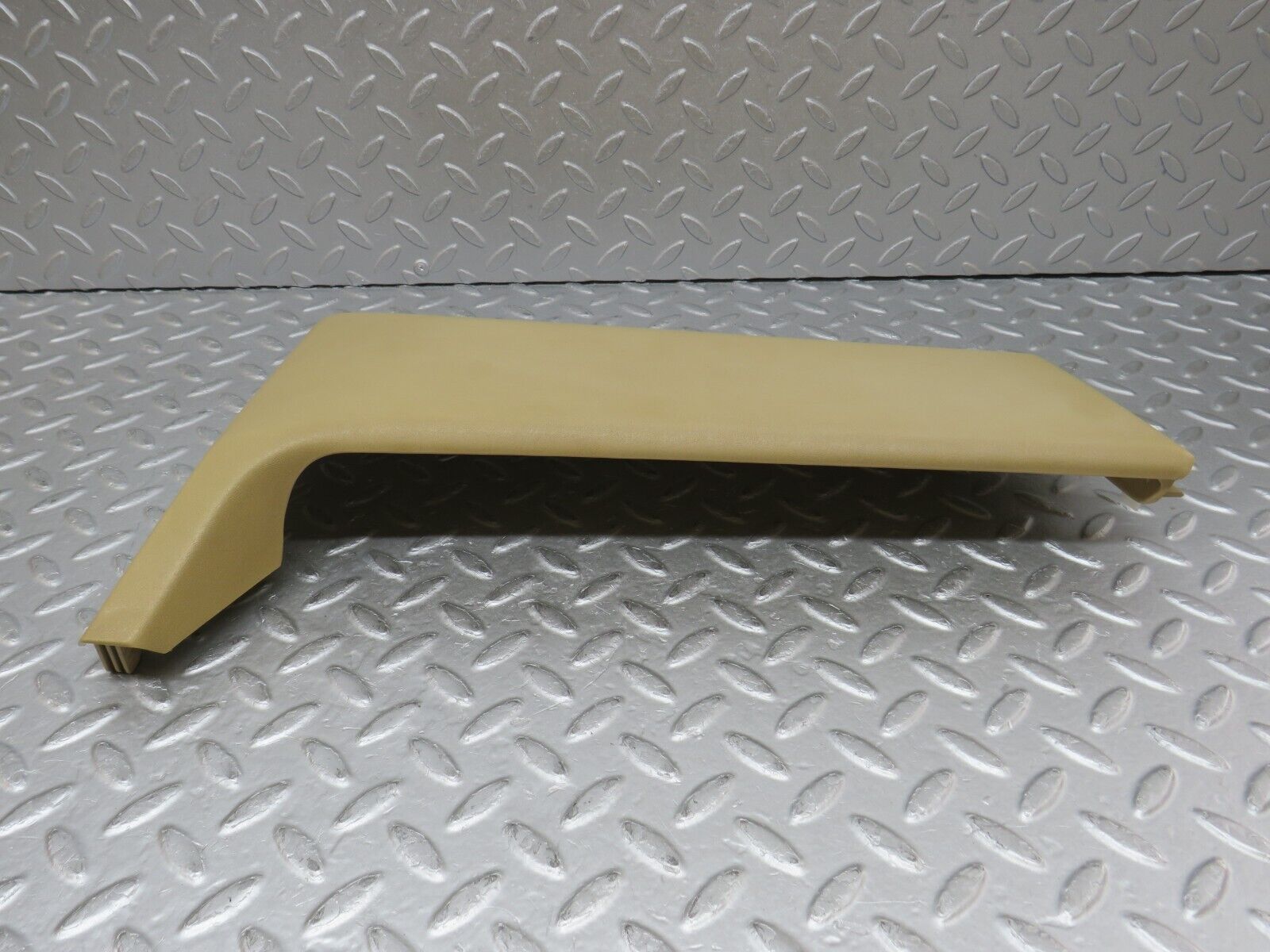 36589 Mercedes-Benz W201 190E 2.0L Front Left Door Pocket Beige 2017270164