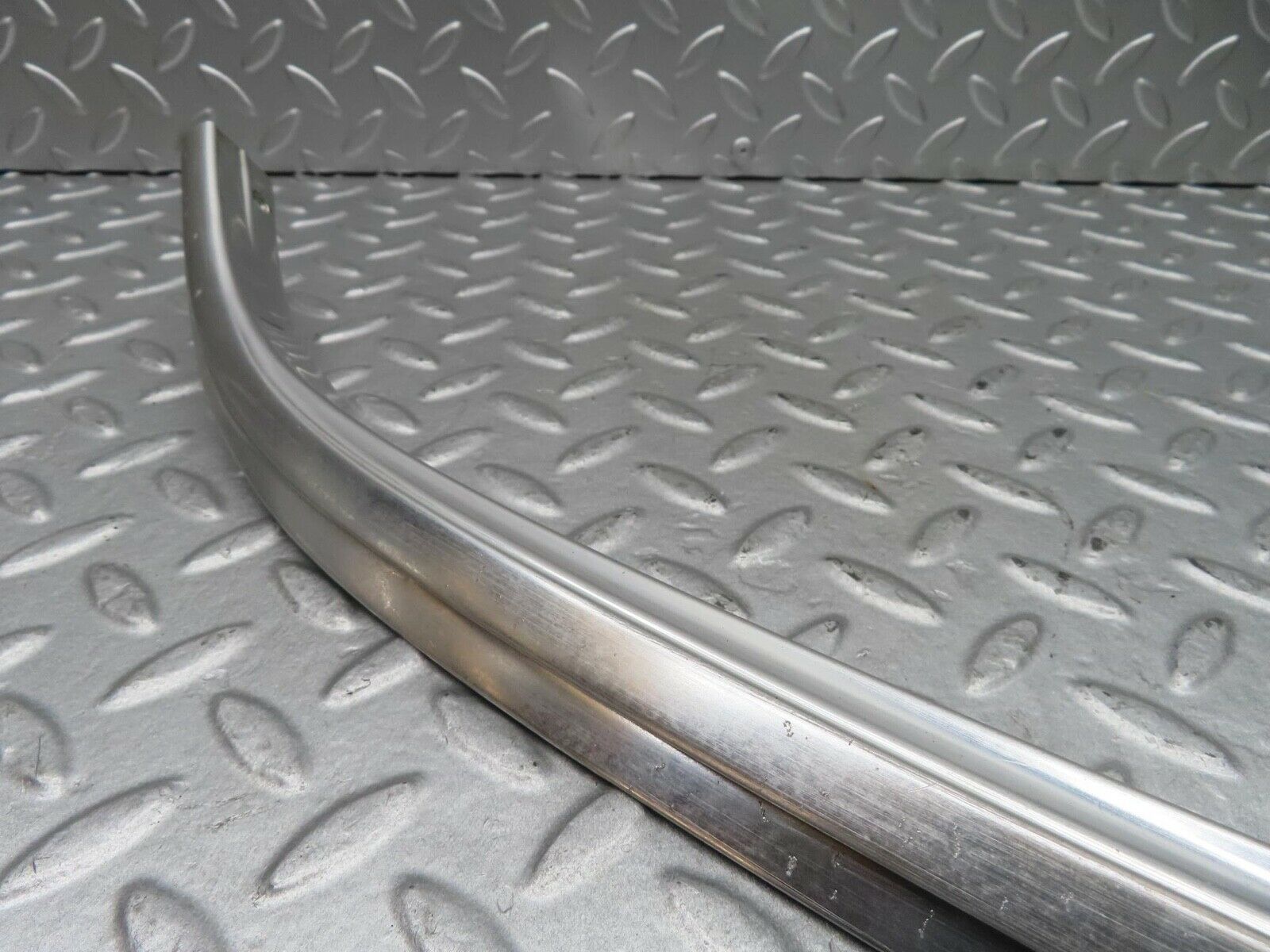 14316 Mercedes-Benz W116 350SE C Pillar Chrome Moulding Trim Right Side