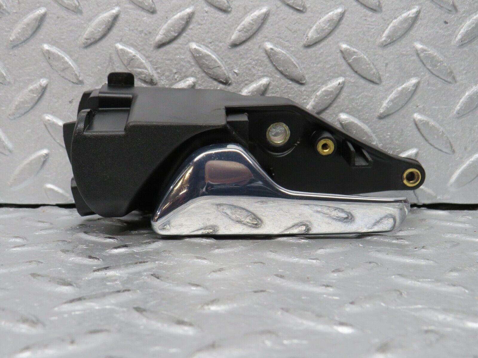 38473 Mercedes-Benz R129 280SL Coupe Left Door Interior Handle