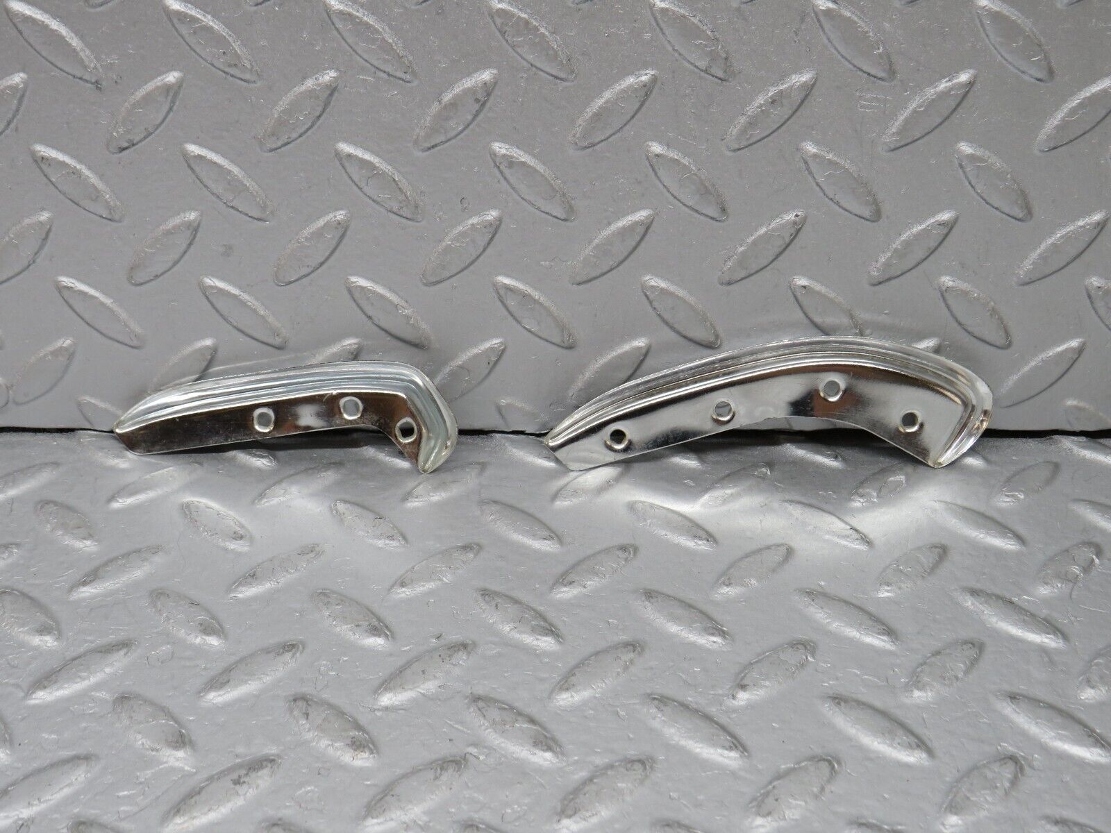 35813 Mercedes-Benz W108 Interior Door Handle Chrome Trim Pair Front Right