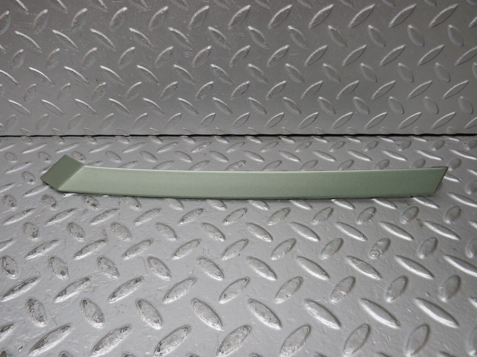 33968 Mercedes-Benz W124 260E C Pillar Exterior Trim Right Side