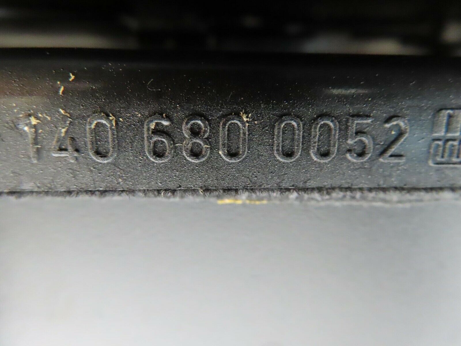 14949 Mercedes-Benz W140 S320 Centre Console 1406800052