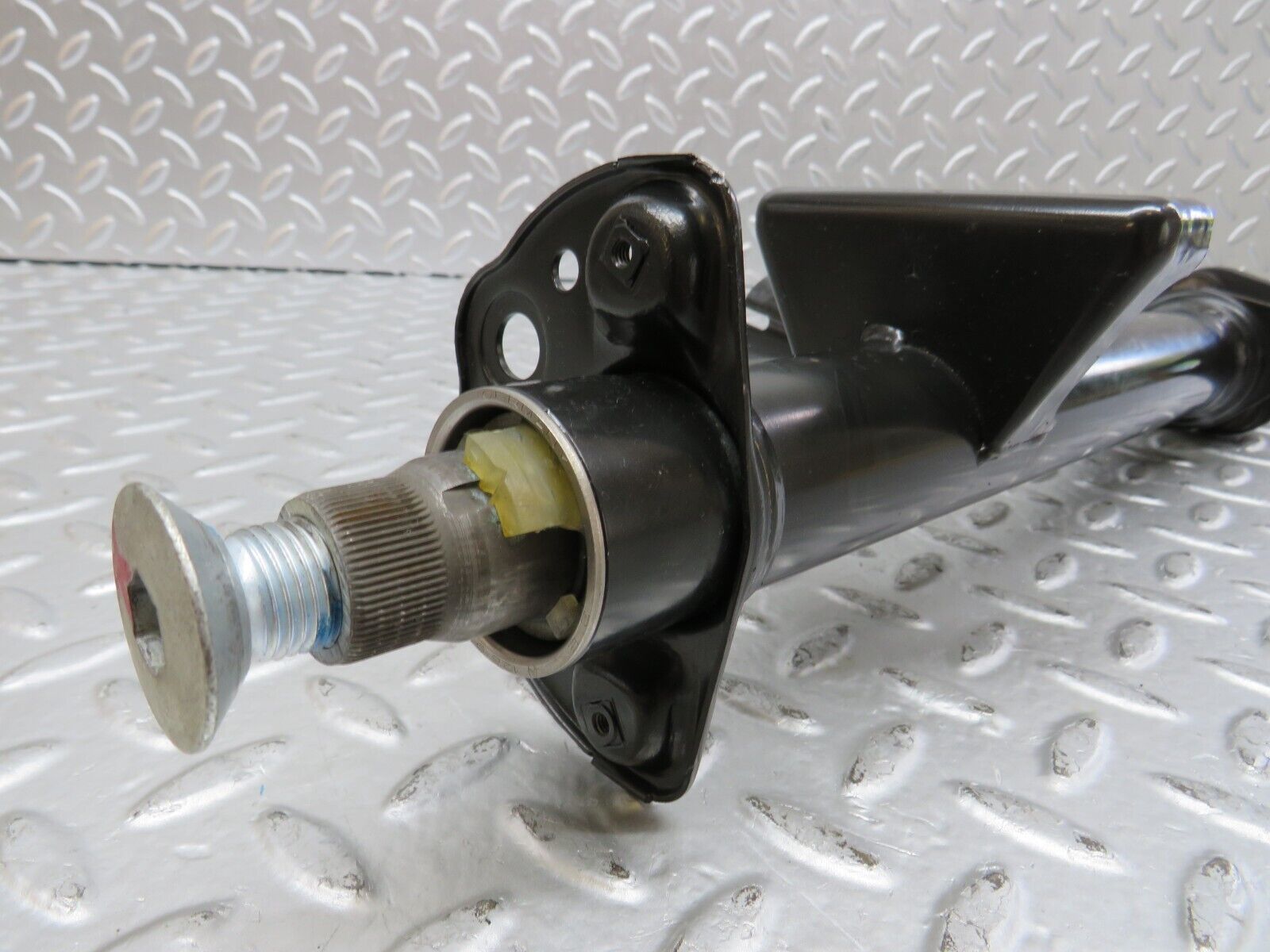 26643 Mercedes-Benz C124 220CE Coupe Steering Column RHD