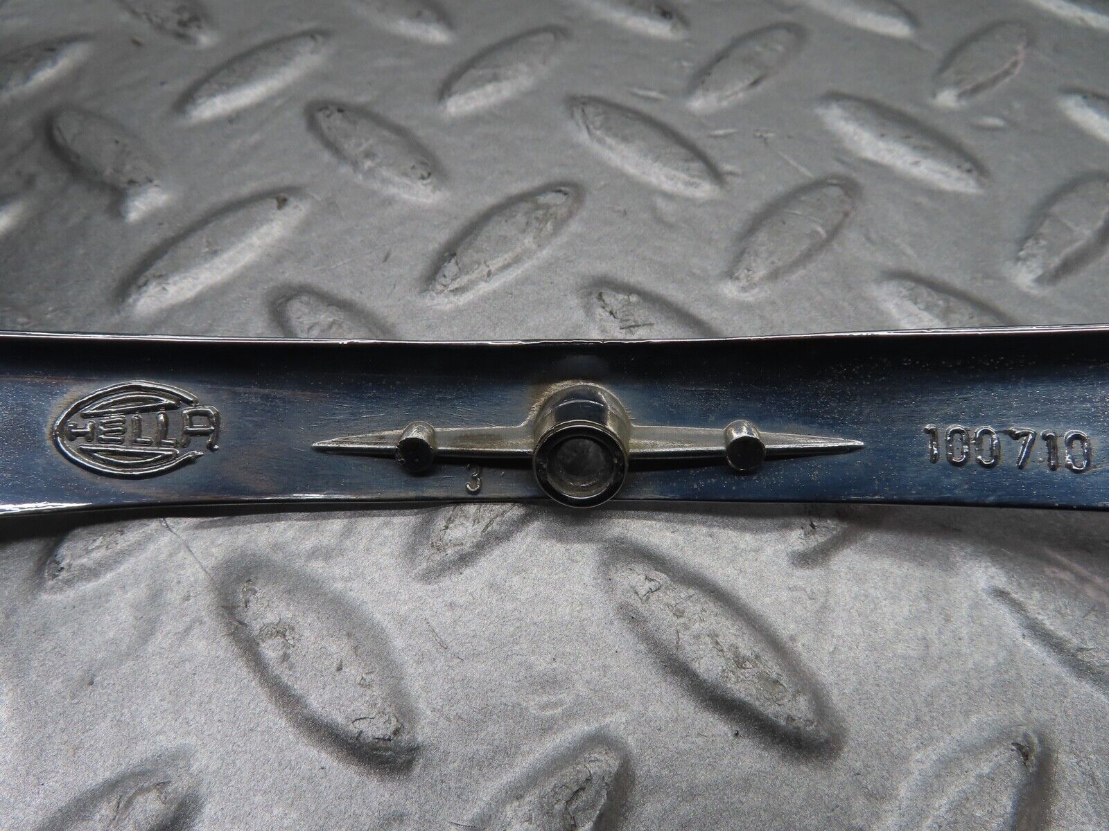 20261 Mercedes-Benz W114 280CE Coupe Headlight Chrome Frame Hella