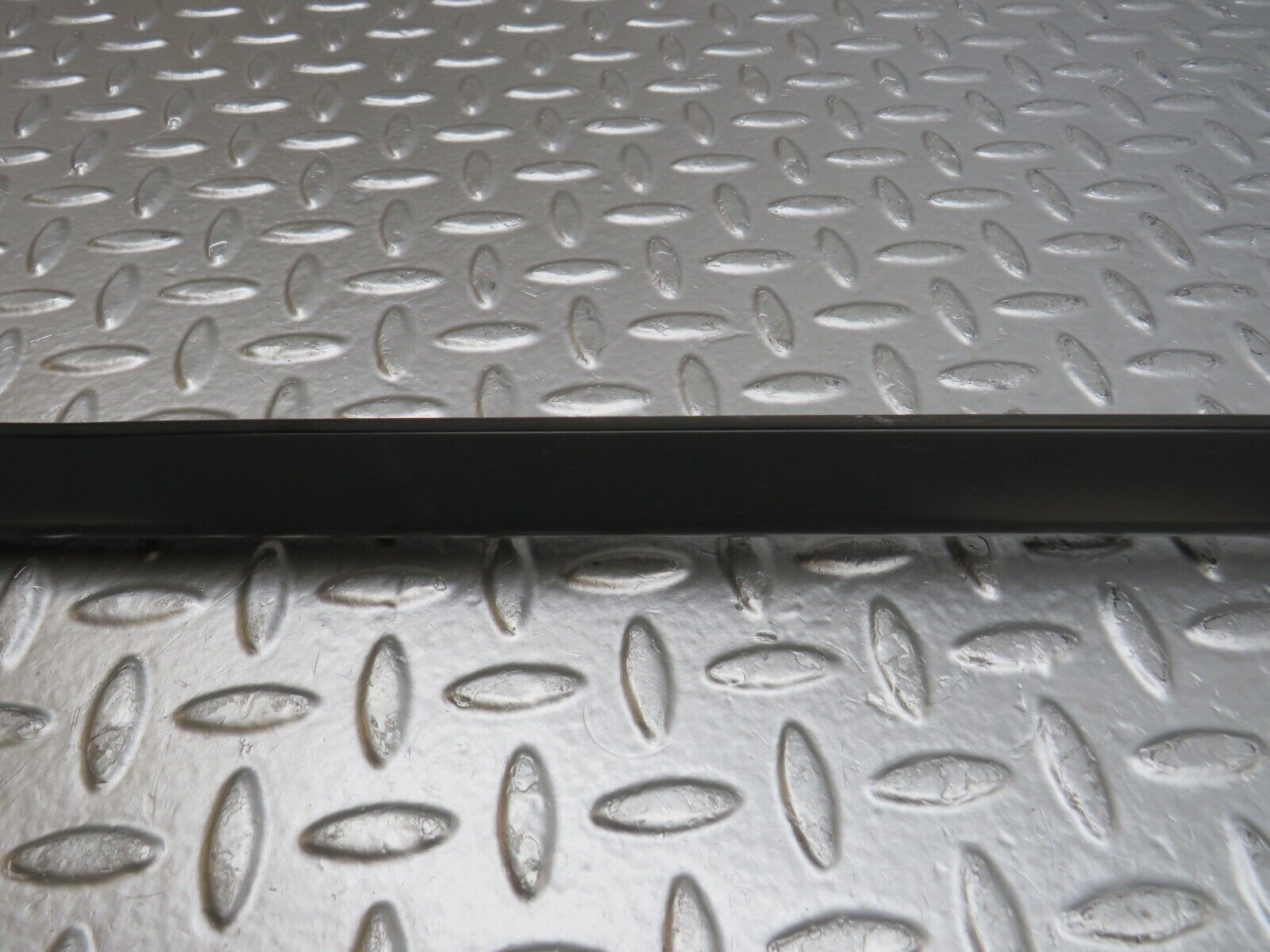 34237 Mercedes-Benz W124 260E Roof Chrome Trim Left Side 1246900397