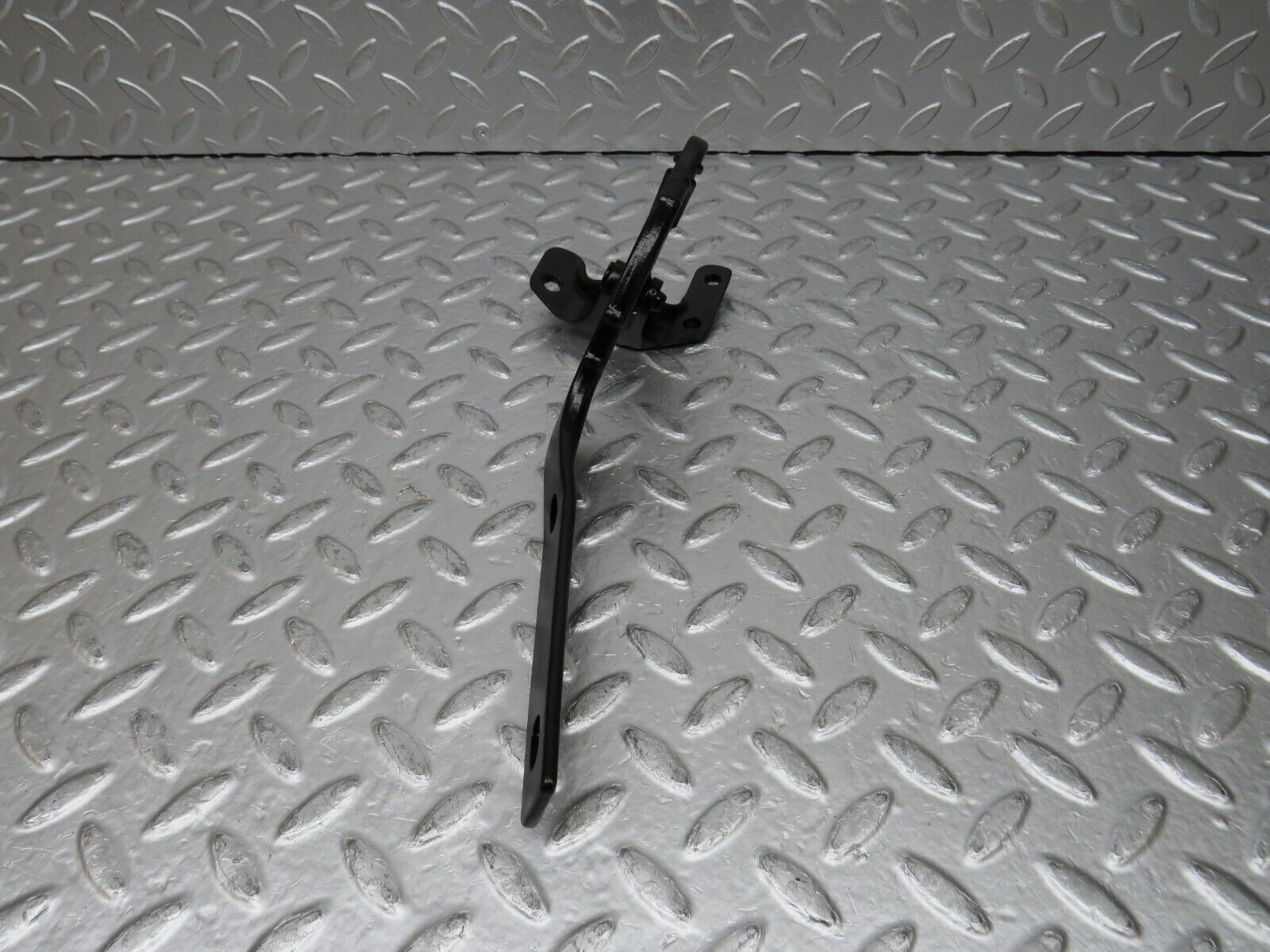 31439 Mercedes-Benz S124 220TE Trunk Lid Hinge Left Side 1247430121 1247430351