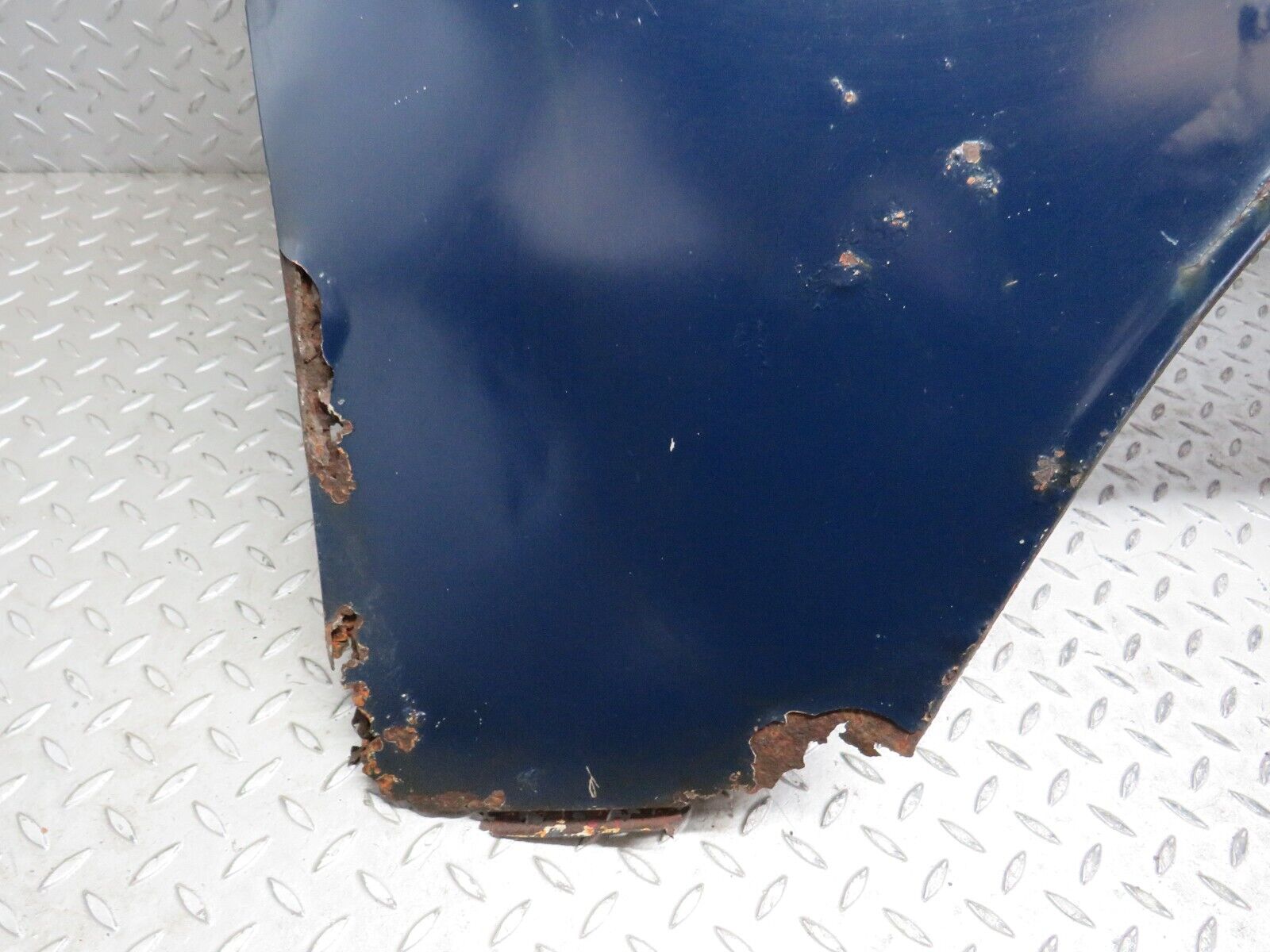 40526 Mercedes-Benz W110 230 Front Right Wing Fender Panel