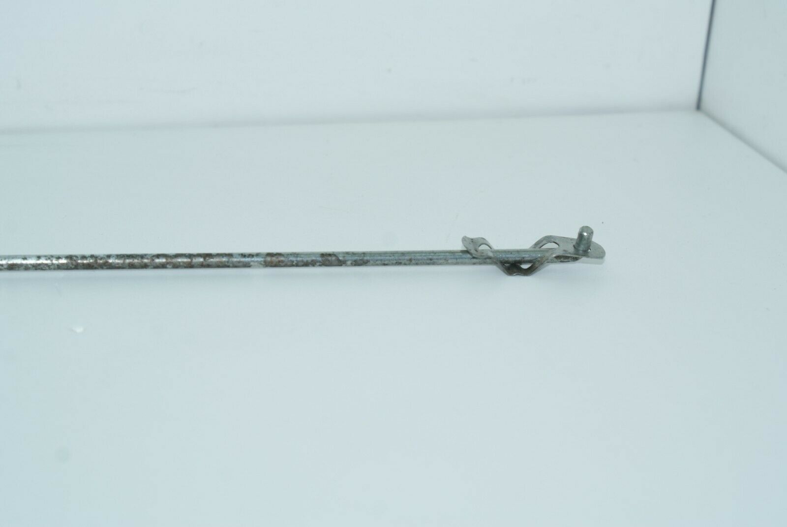 2071 Mercedes-Benz W105 219 PONTON Door Lock Control Bar Front Right