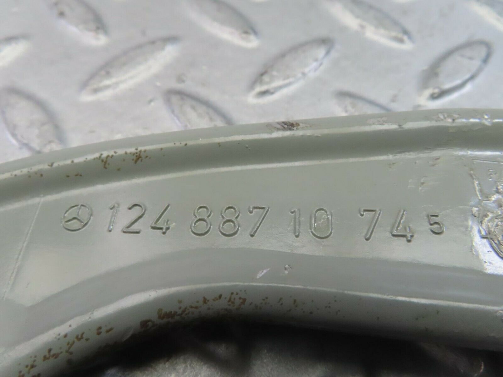 9330 Mercedes-Benz C124 300CE Coupe Bonnet Hinge Left 1248871074