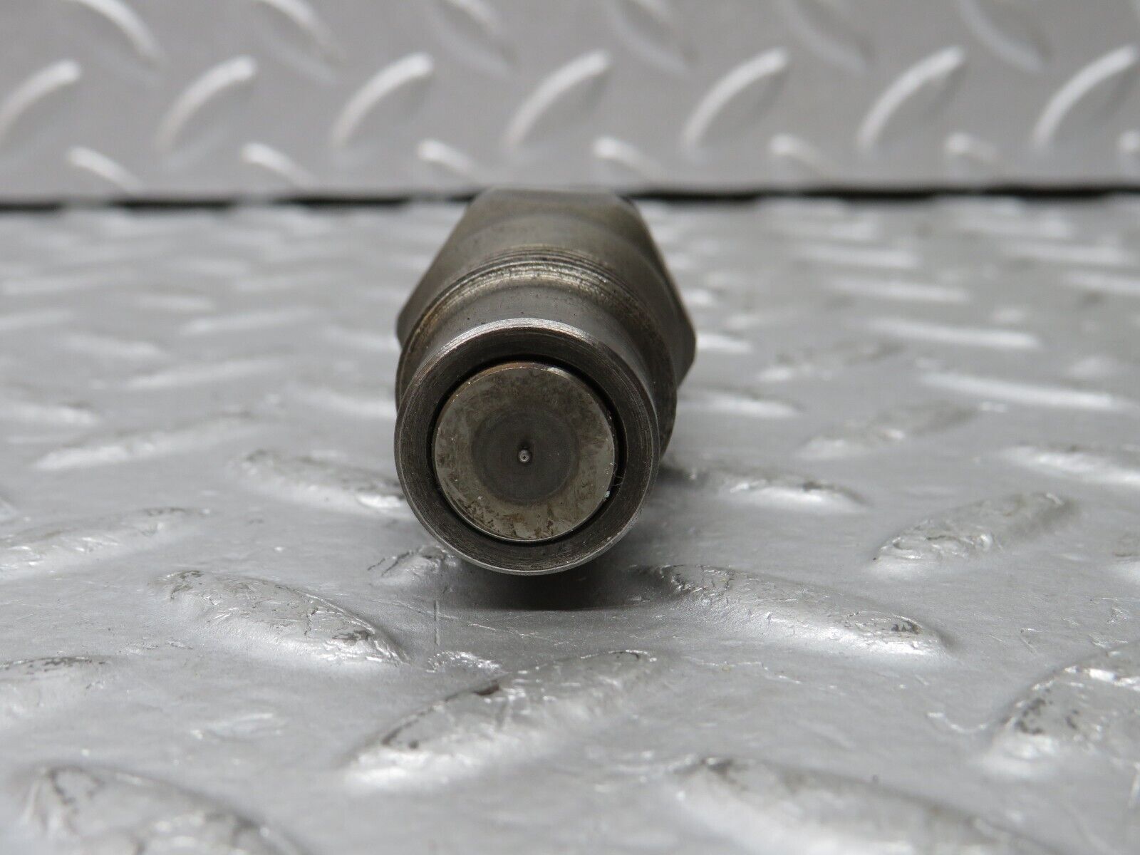 32903 Mercedes-Benz W123 300D Fuel Injector Bosch KCA30S35/4