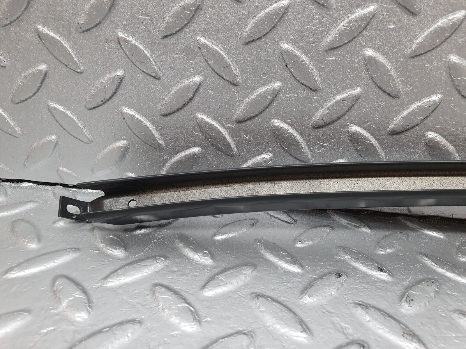 41420 Mercedes-Benz W124 200E Rear Left Door Window Channel