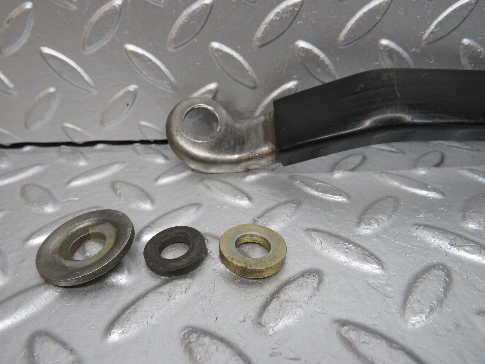 0096 Mercedes-Benz W116 350SE Seat Belt Runner Right