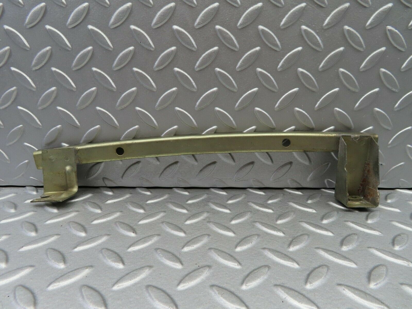 6223 Mercedes-Benz W126 380SE Rear Right Window Channel