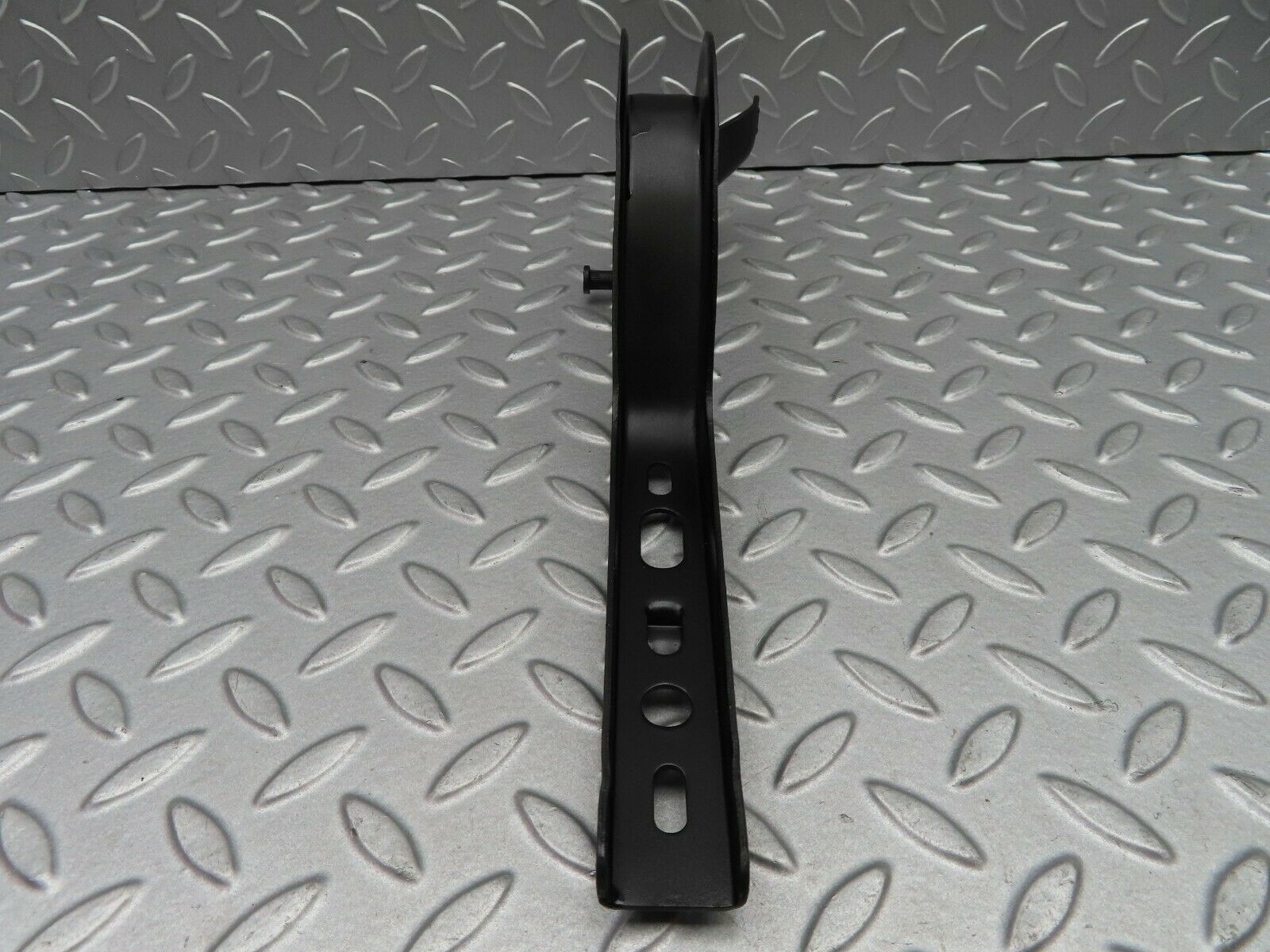 5728 Mercedes-Benz W123 200 Trunk Lid Hinge Left Side 1237500187