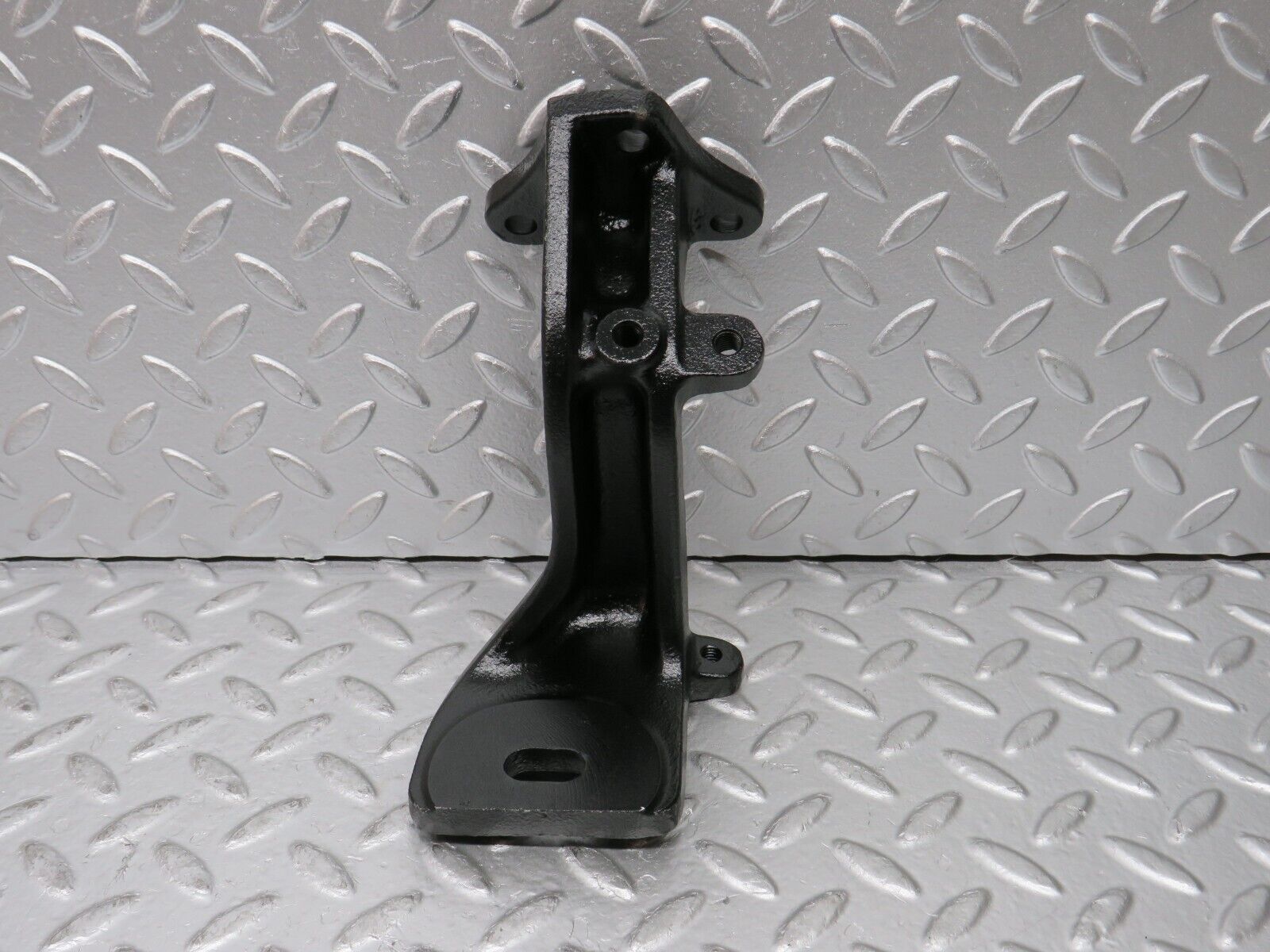 30135 Porsche 924 Engine Mount Bracket Right Side 477199308