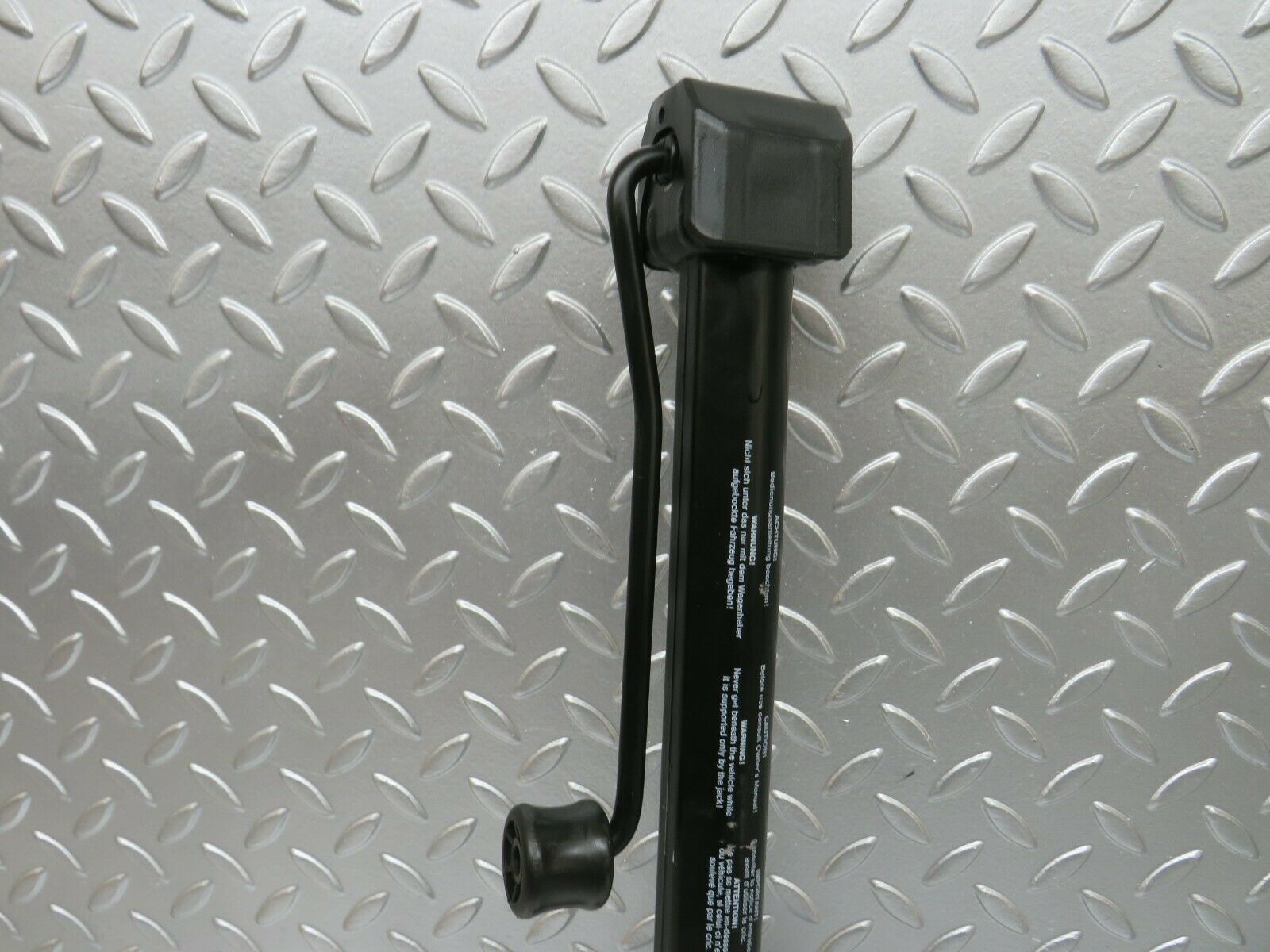 24416 Mercedes-Benz S124 220TE Wagon Bilstein Car Jack 1245830315