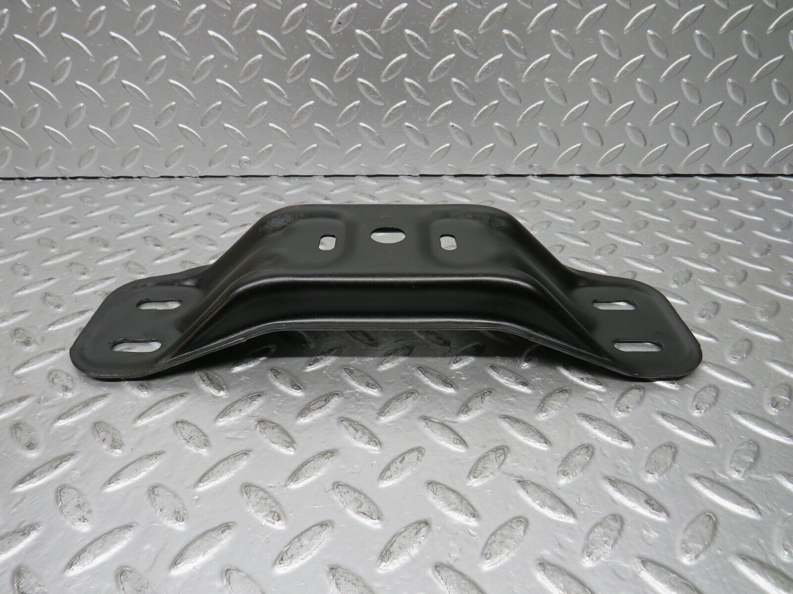 29951 Mercedes-Benz C124 320CE Coupe Gearbox Mount Bracket Holder