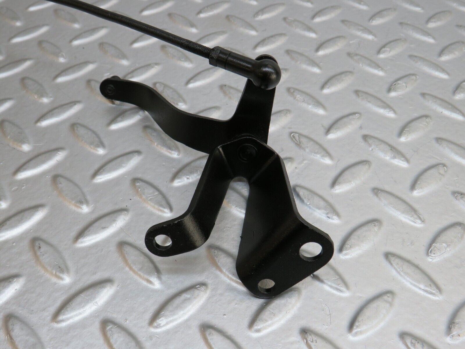 35934 Mercedes-Benz 240D OM616.912 Throttle Linkage