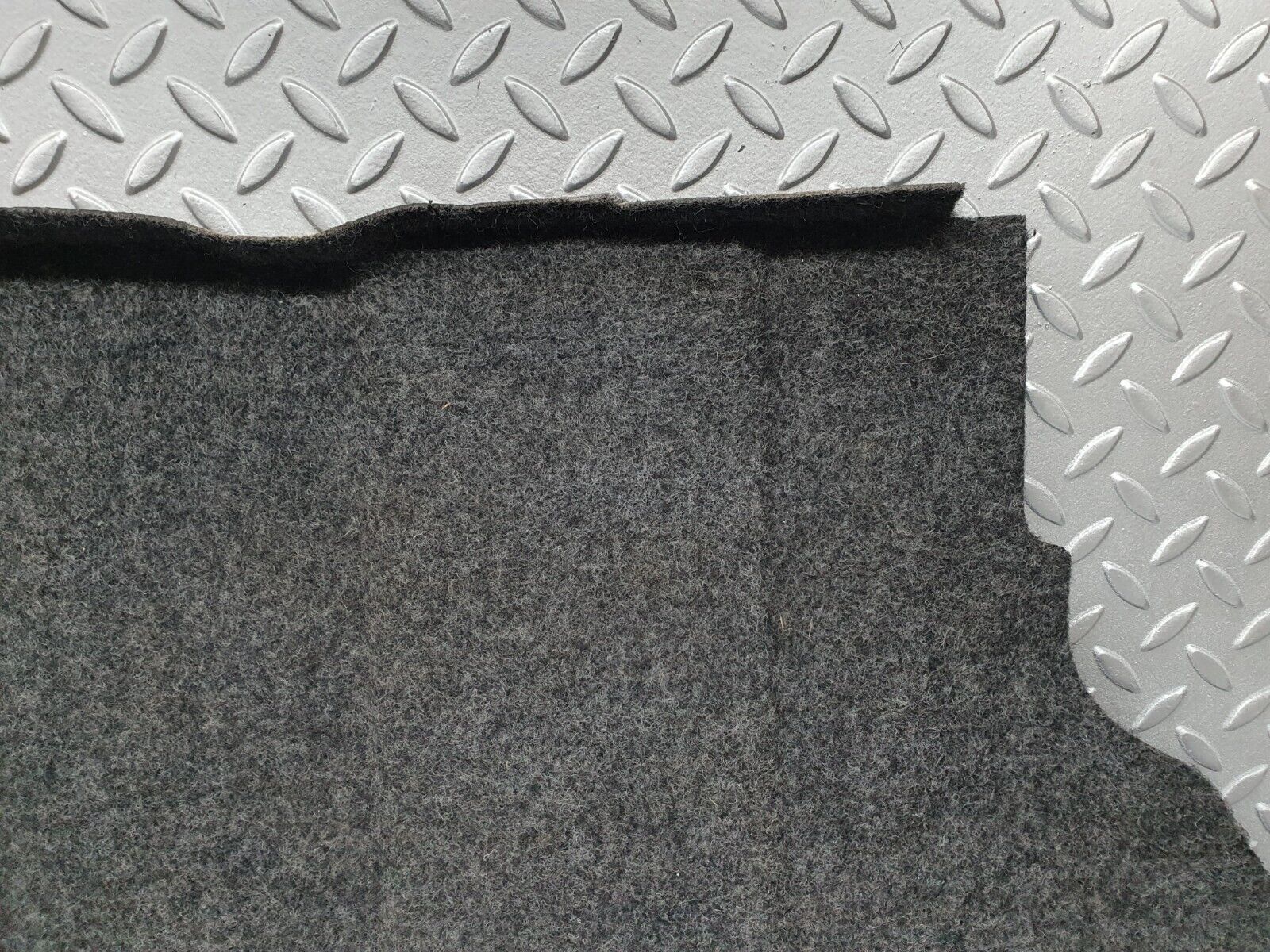 41479 Mercedes-Benz W124 200E Fuel Tank Cover Plate Carpet 1246940325