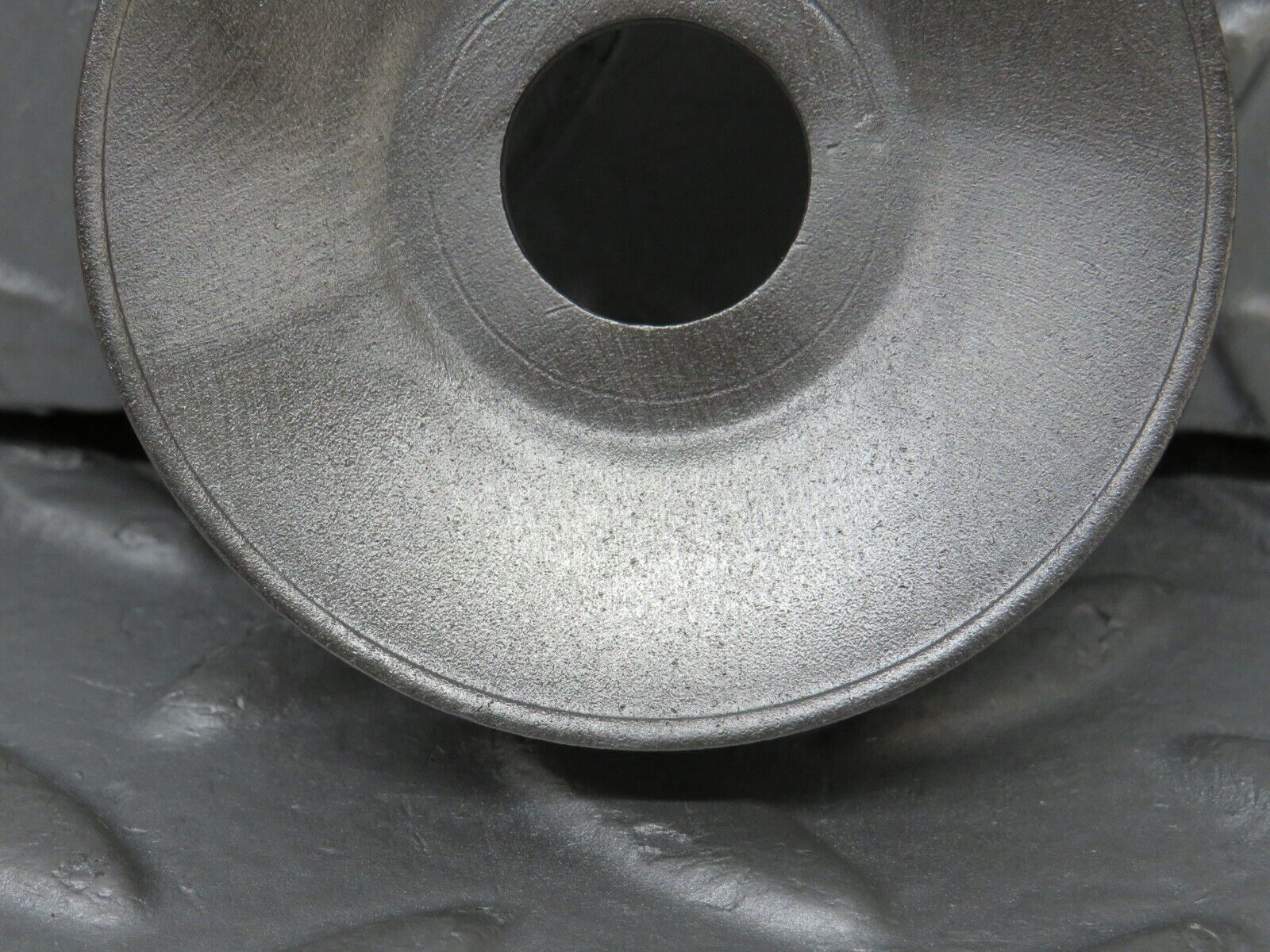 35937 Mercedes-Benz W108 Handbrake Cable Pulley