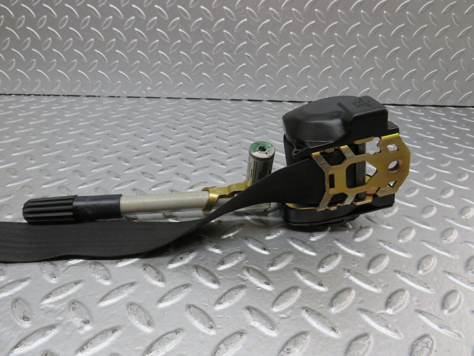 27101 Mercedes-Benz W123 280E Front Left Seat Belt With Buckle 1238606286