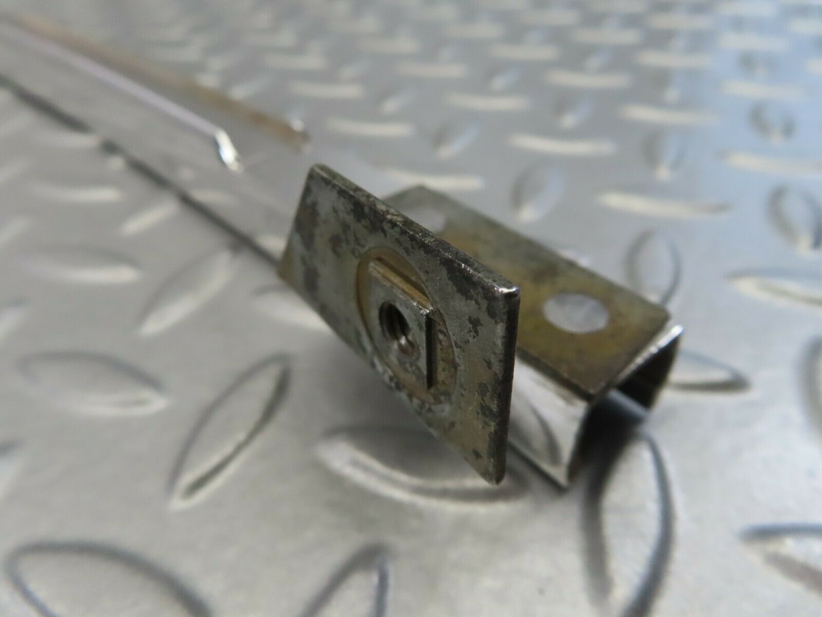 7280 Mercedes-Benz W116 450SE Rear Right Chrome Window Channel