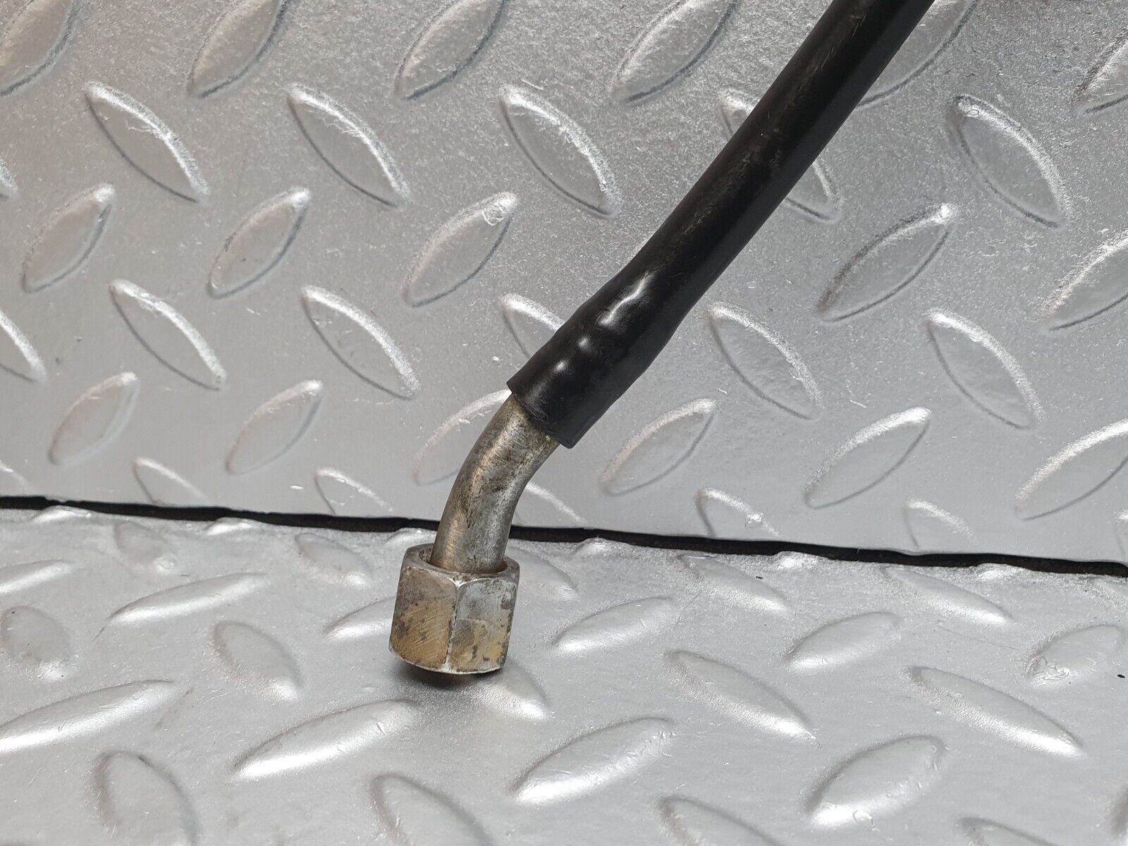 41155 Mercedes-Benz W126 300SE Brake Servo Vacuum Pipe 1269971781