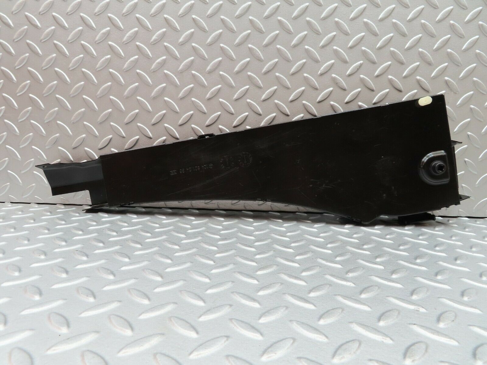 5529 Mercedes-Benz W124 230E Front Right Wiring Cover 1248212436