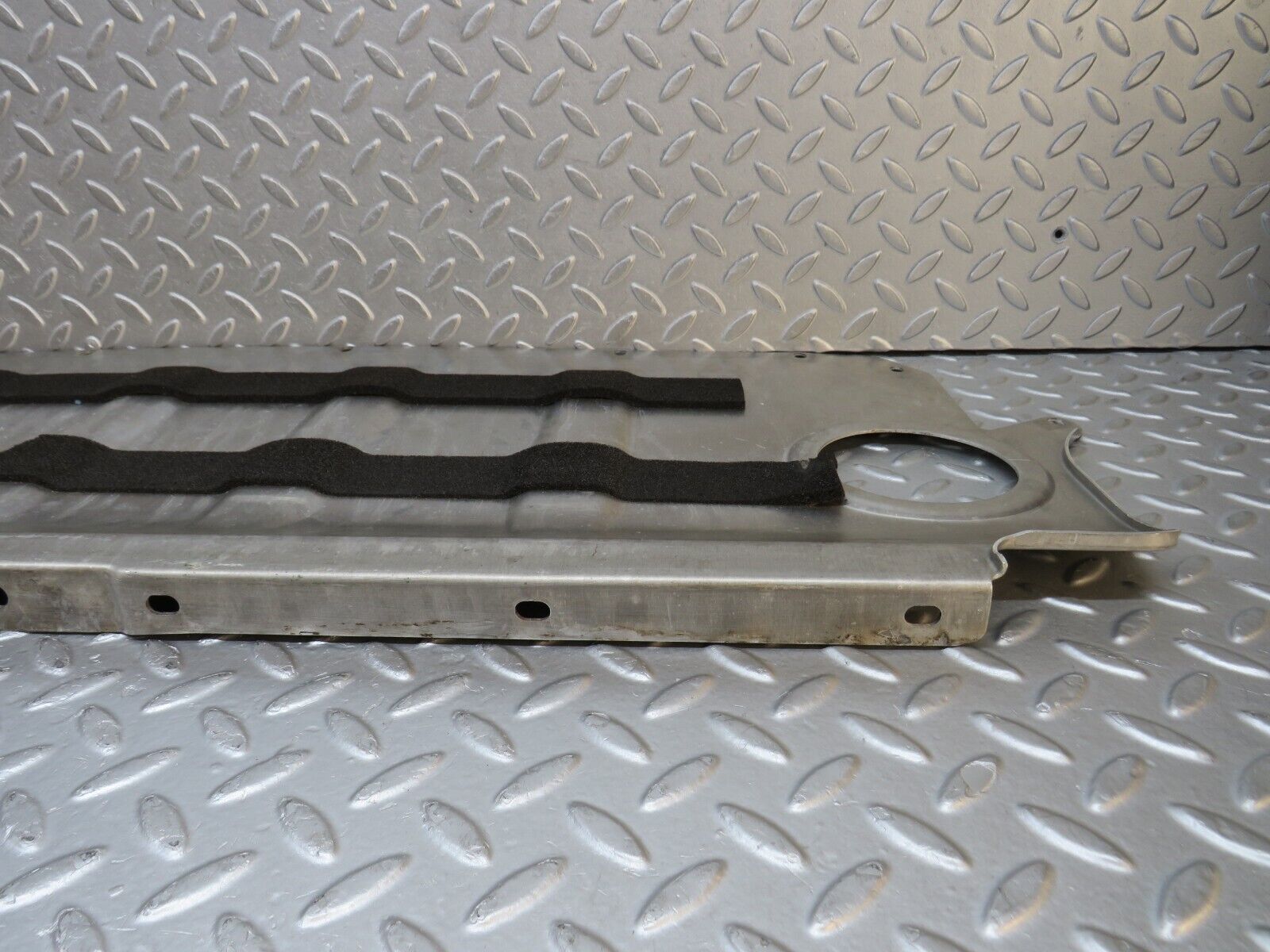 38447 Mercedes-Benz R129 280SL Coupe Fuel Tank Rear Cover