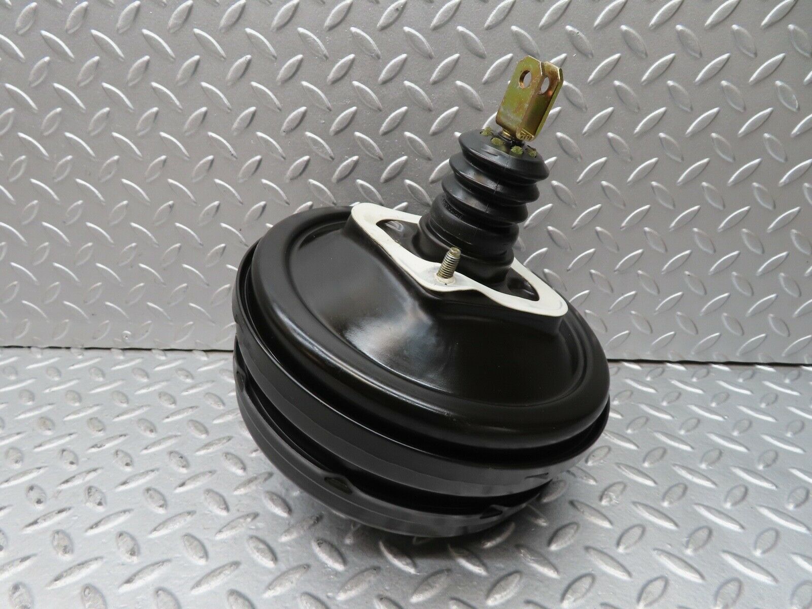 17255 Mercedes-Benz R129 300SL Coupe Brake Booster 0034305530